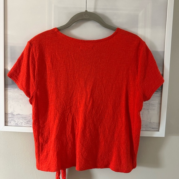 Madewell red wrap top - size small, so cute and flattering - Picture 3 of 3